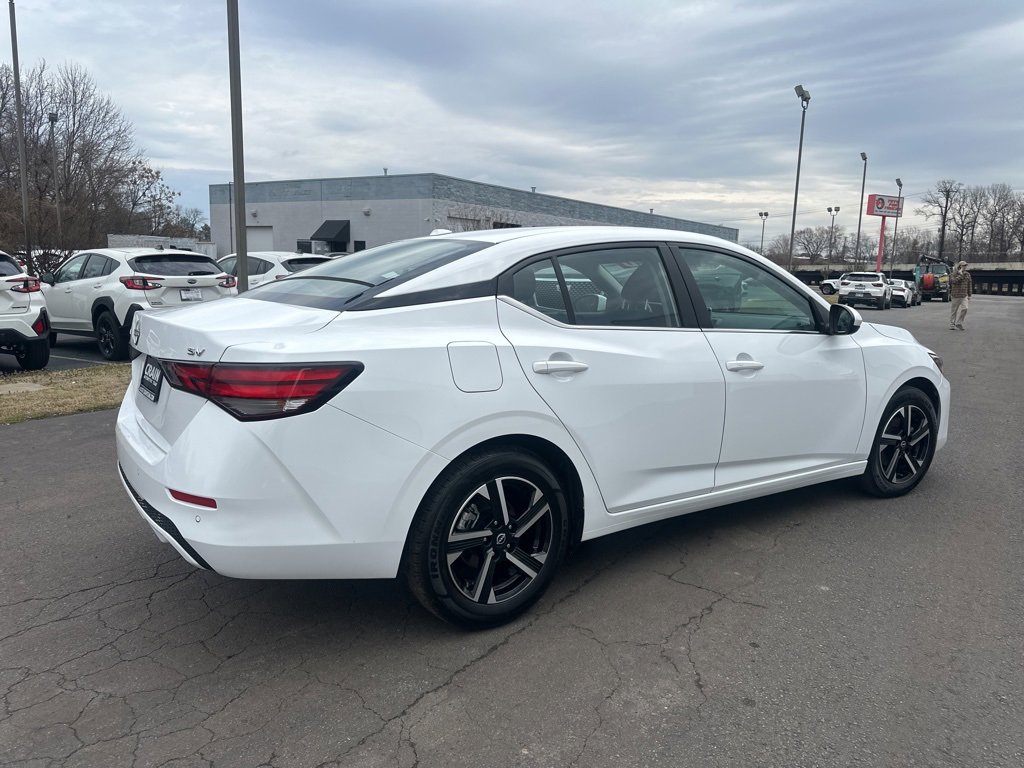 Used 2024 Nissan Sentra SV image 5