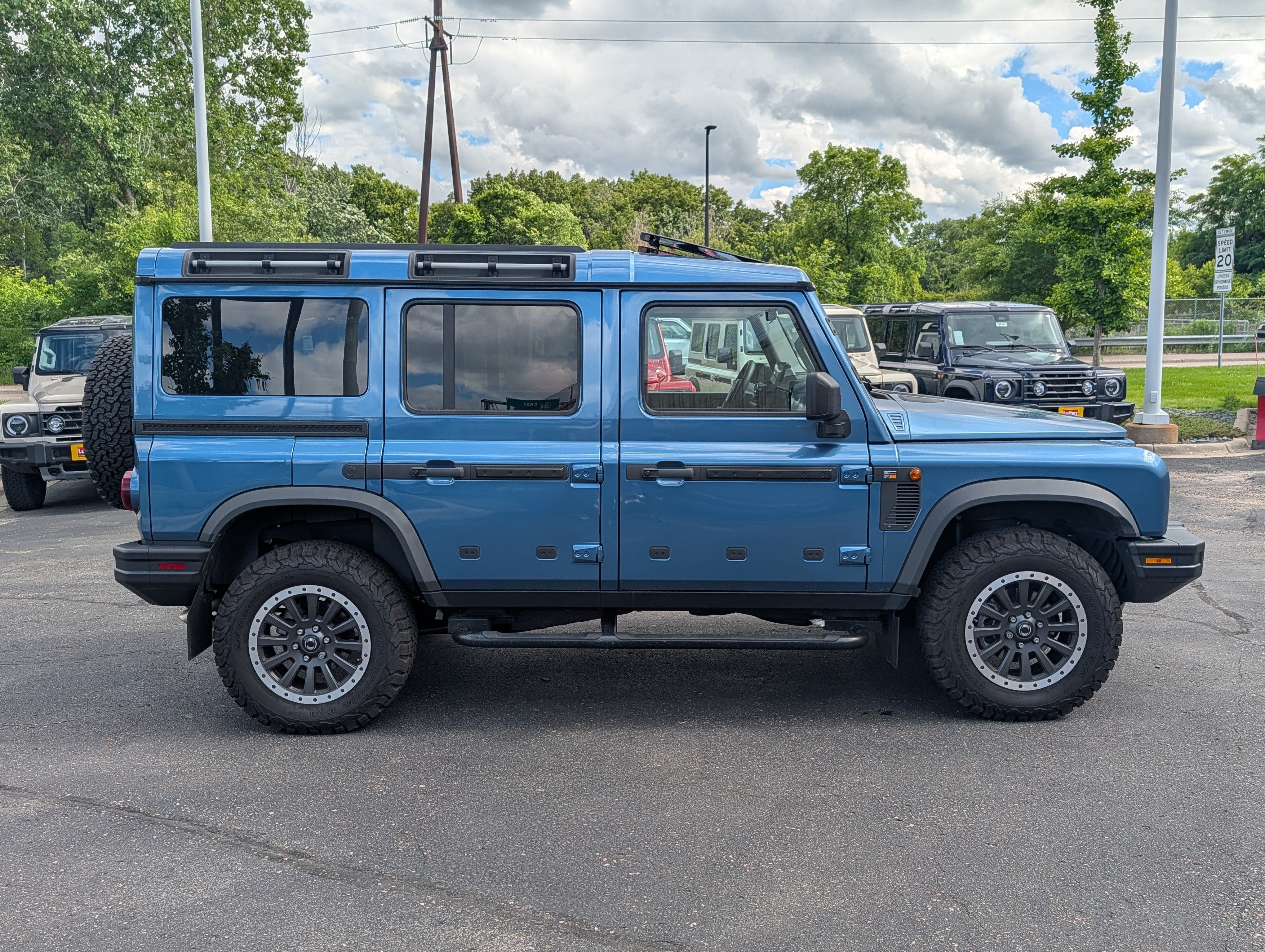 Used 2025 INEOS Grenadier Station Wagon AWD/4WD image 43
