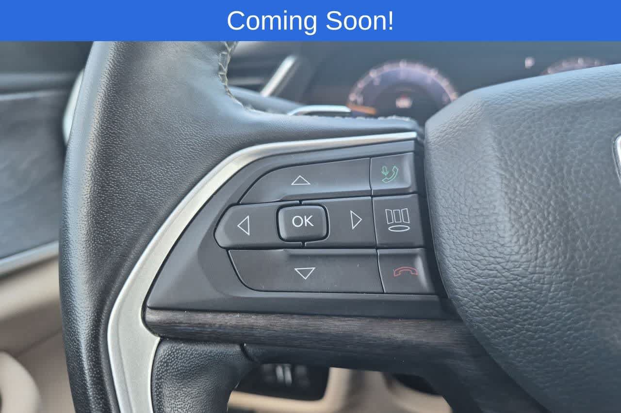 Used 2022 Jeep Grand Cherokee L Limited AWD/4WD image 24
