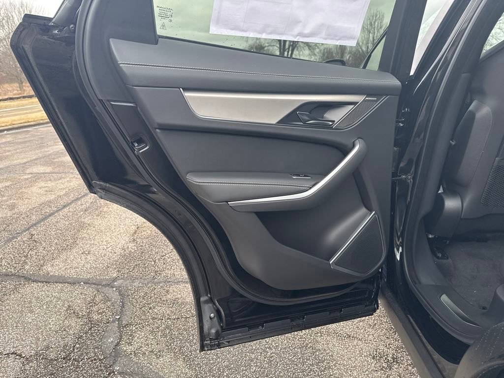 New 2026 Jaguar F-PACE R-Dynamic S image 13