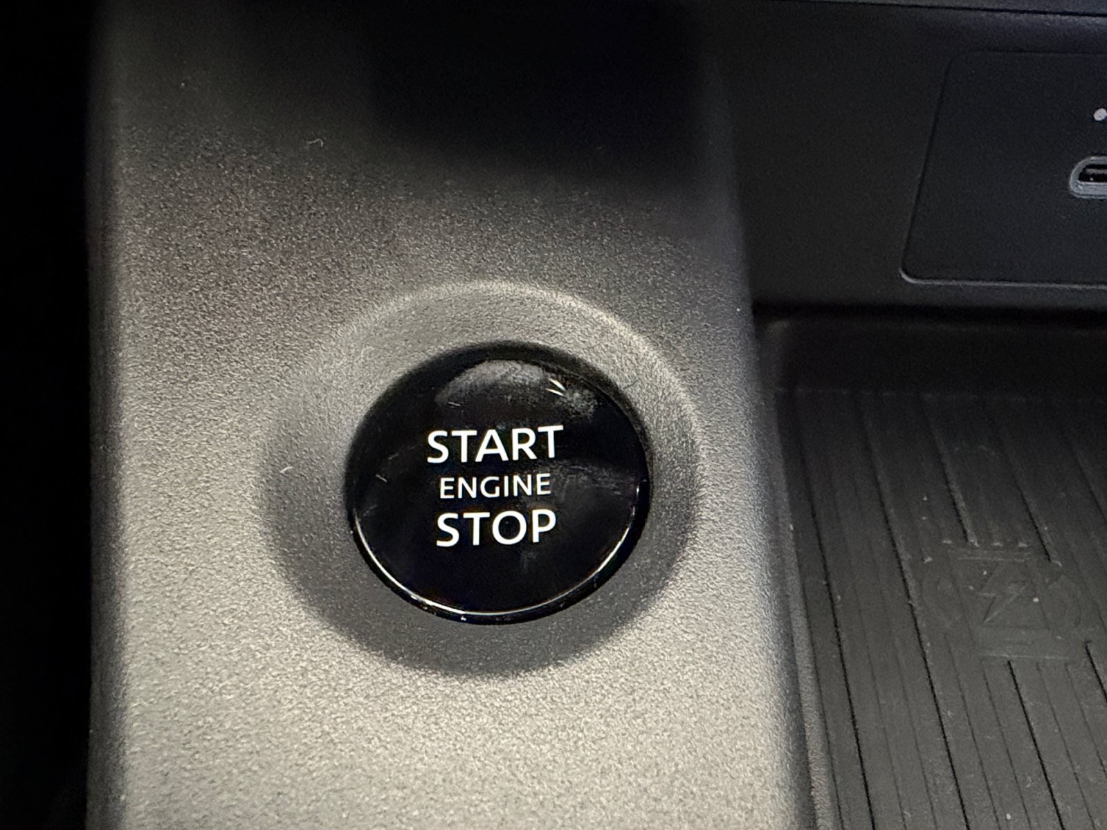 New 2027 Nissan Sentra SR w/ SR Premium Package FWD image 28