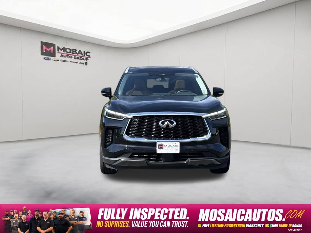 Used 2023 INFINITI QX60 Sensory w/ Cargo Package AWD/4WD image 2