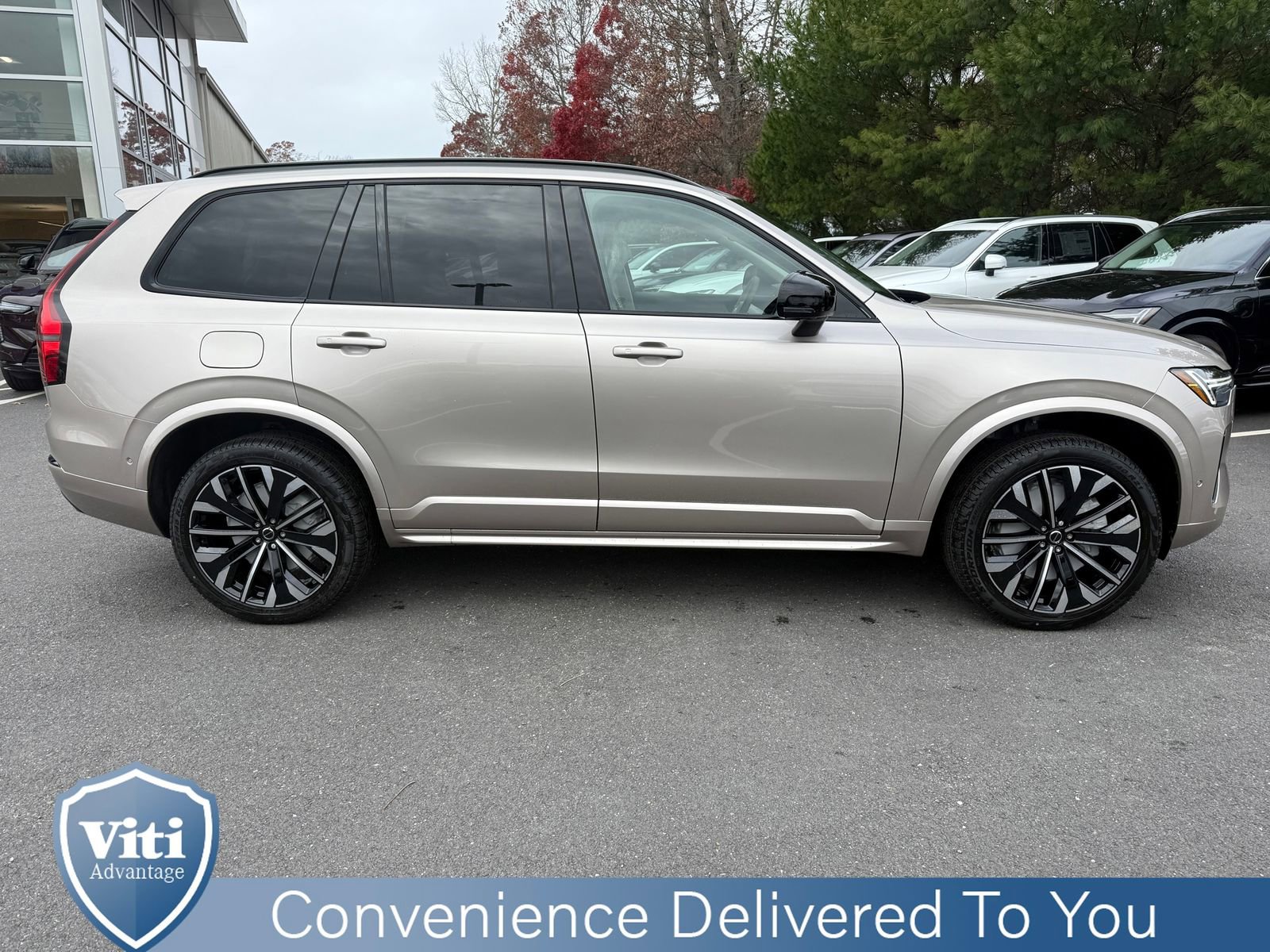 New 2026 Volvo XC90 B6 Ultra w/ Protection Package Premier image 9