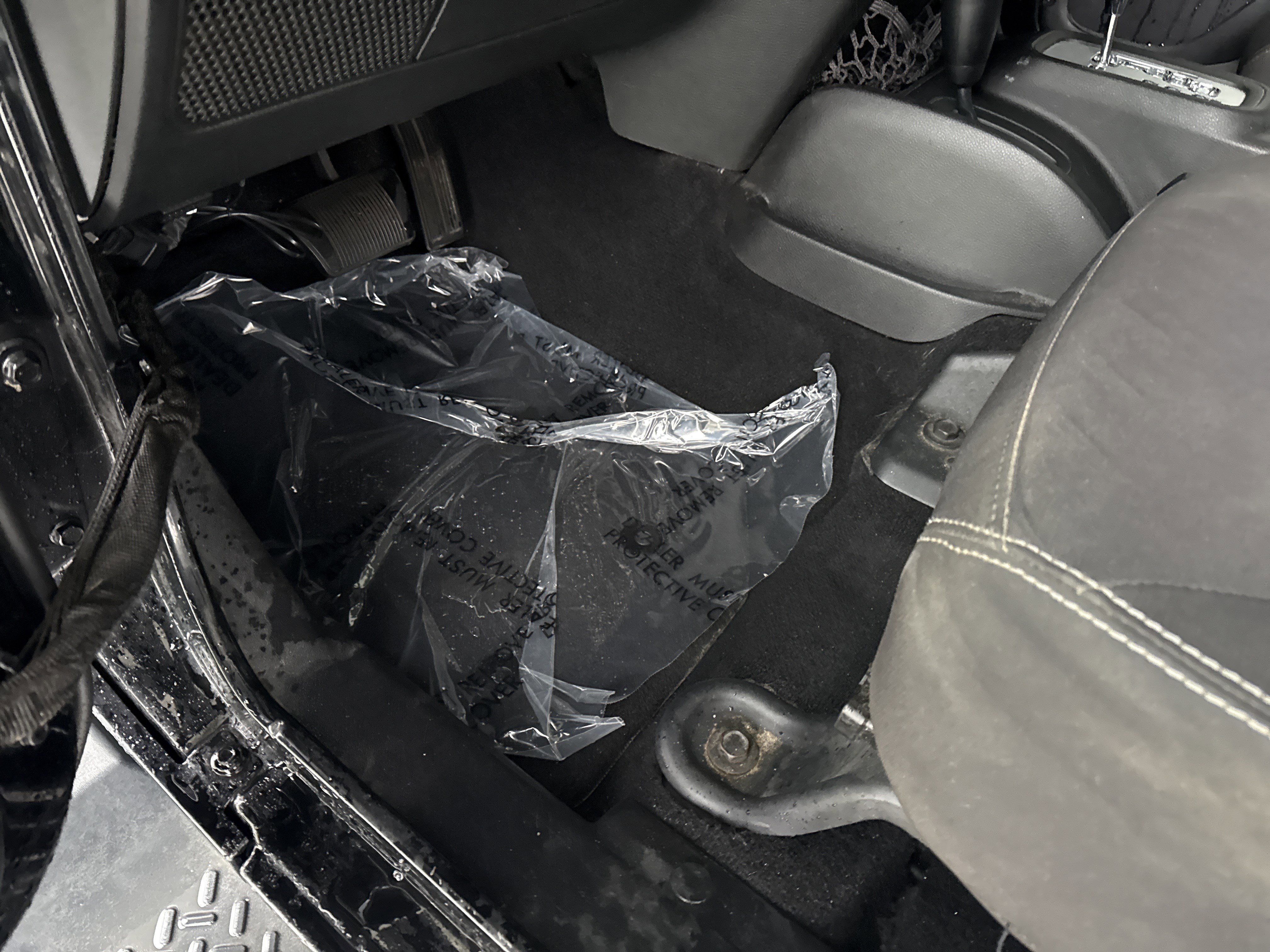 Used 2015 Jeep Wrangler Unlimited Sahara w/ Dual Top Group image 16