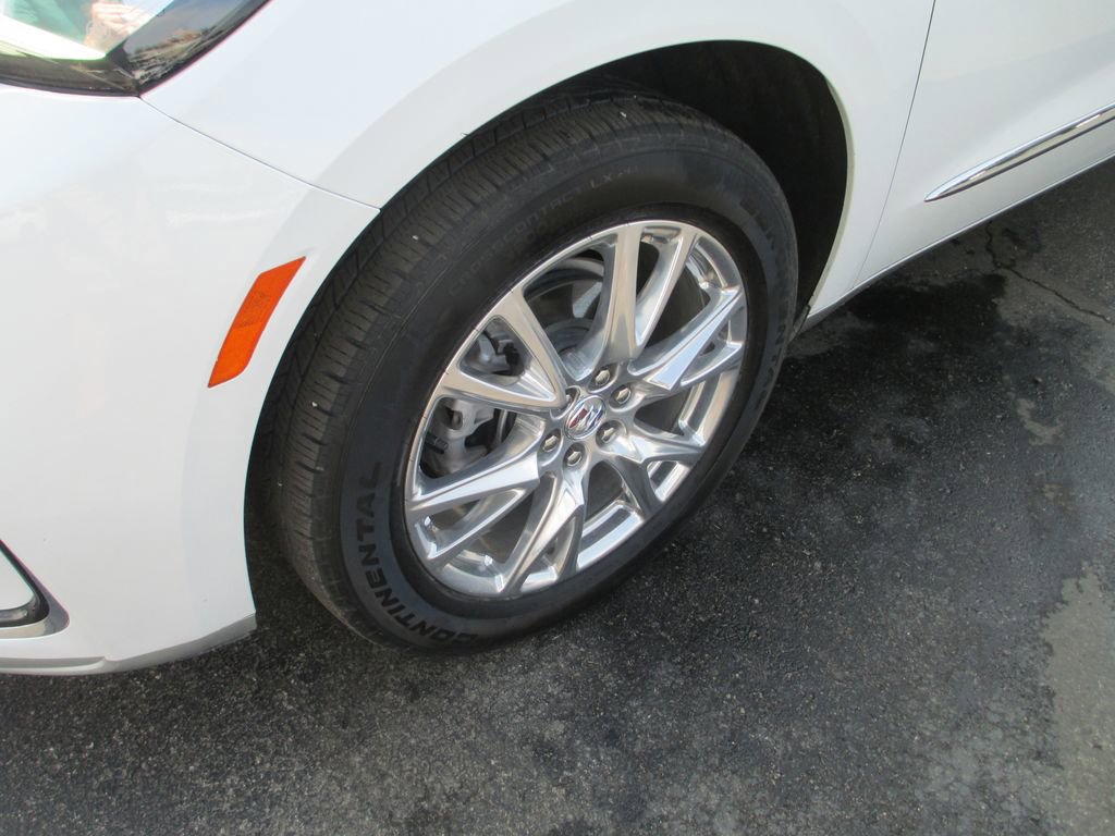 Used 2023 Buick Enclave Essence w/ Experience Buick Package AWD/4WD image 14