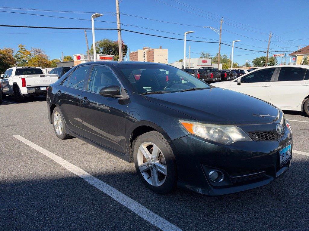 Used 2013 Toyota Camry SE