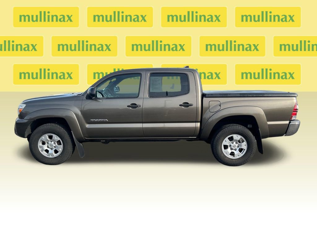 Used 2015 Toyota Tacoma 4x4 Double Cab w/ SR5 Package image 11