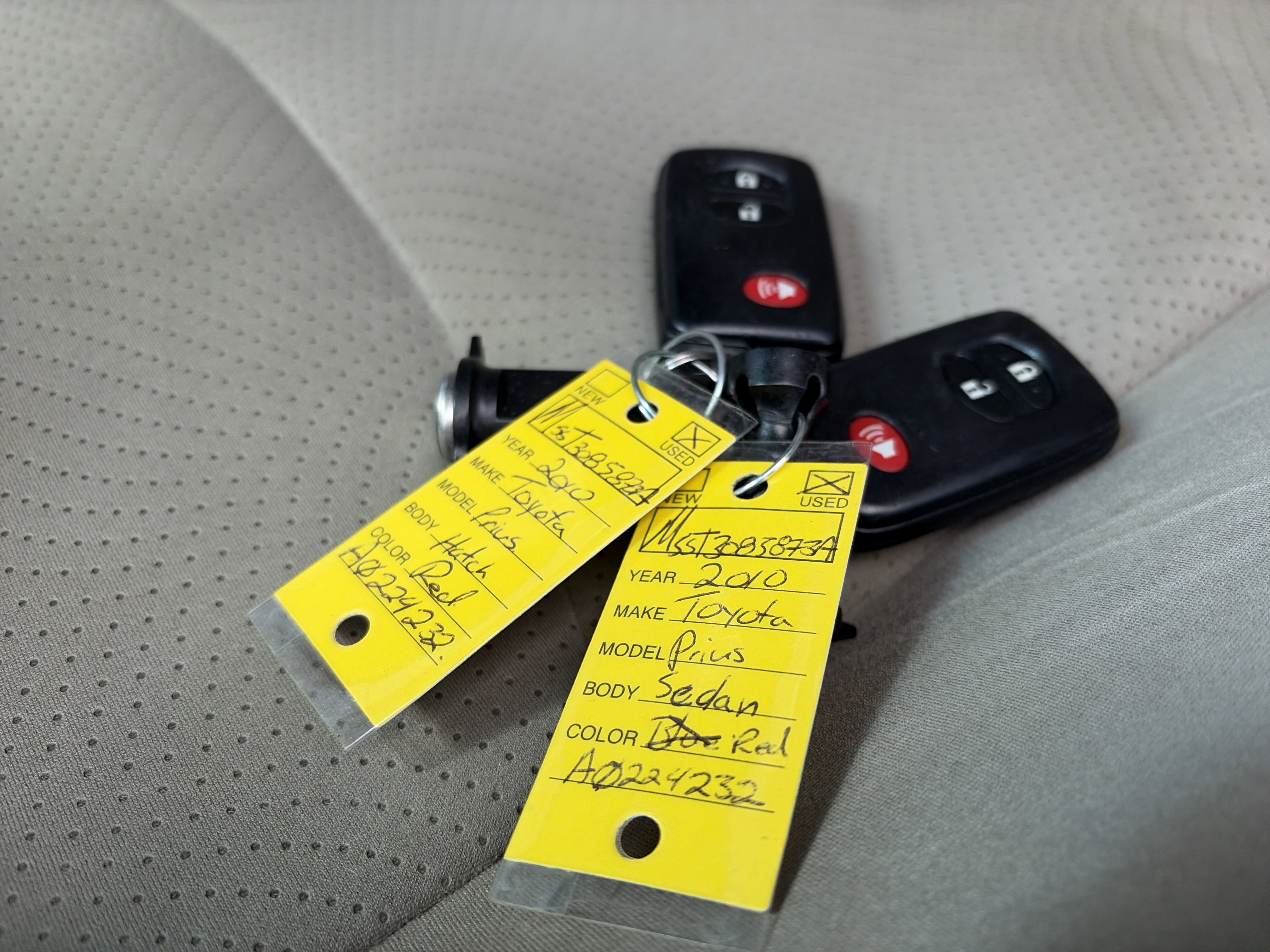 Used 2010 Toyota Prius Five FWD image 32