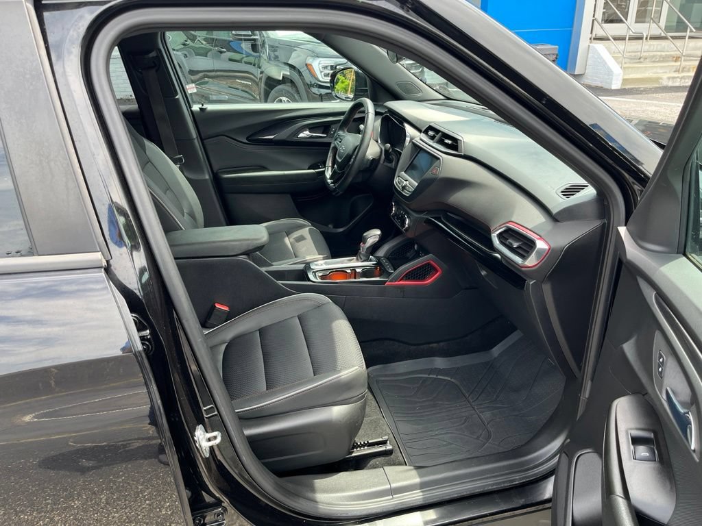 Used 2022 Chevrolet TrailBlazer RS AWD/4WD image 48
