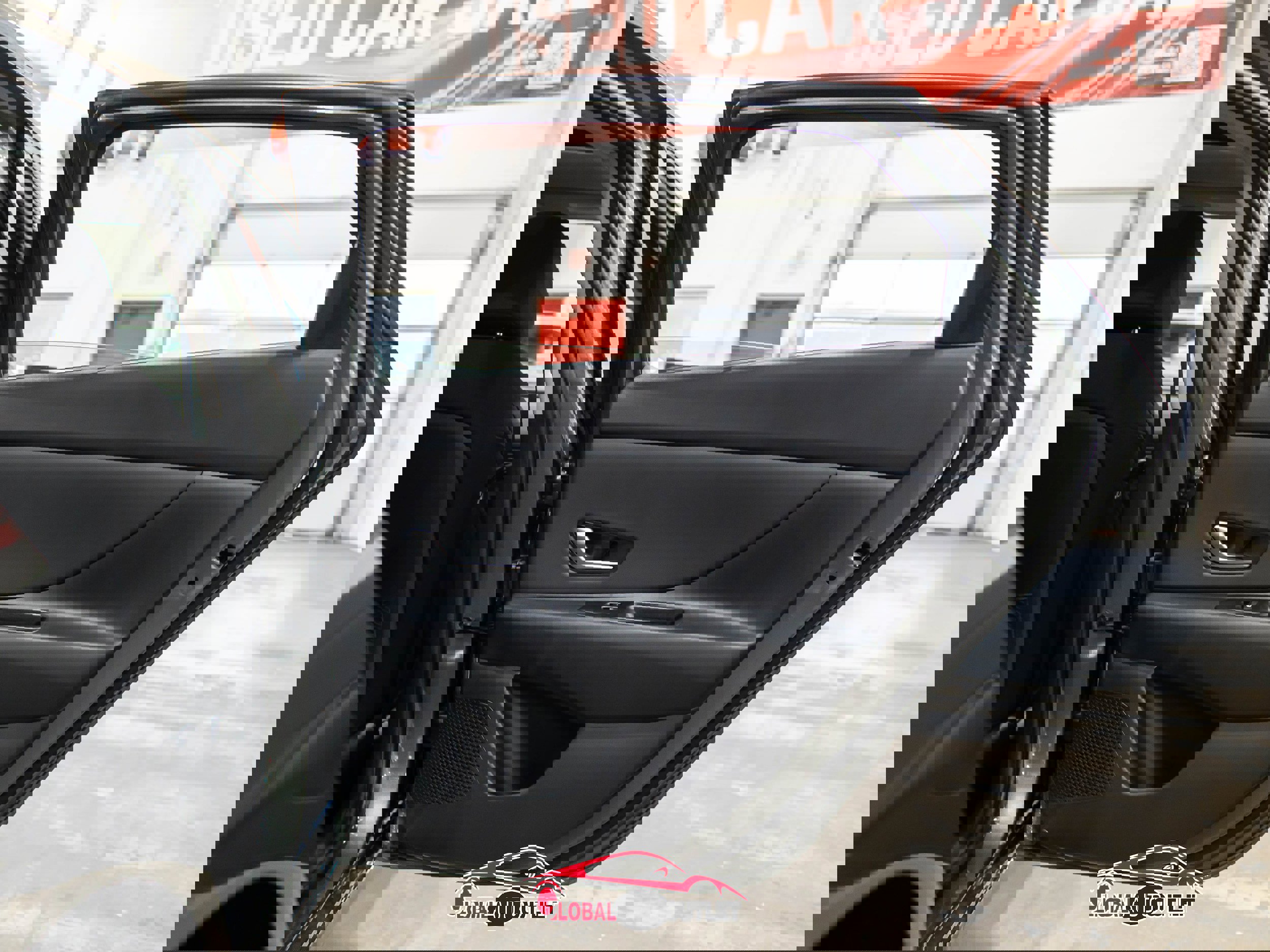 Used 2025 Hyundai Elantra SEL image 41