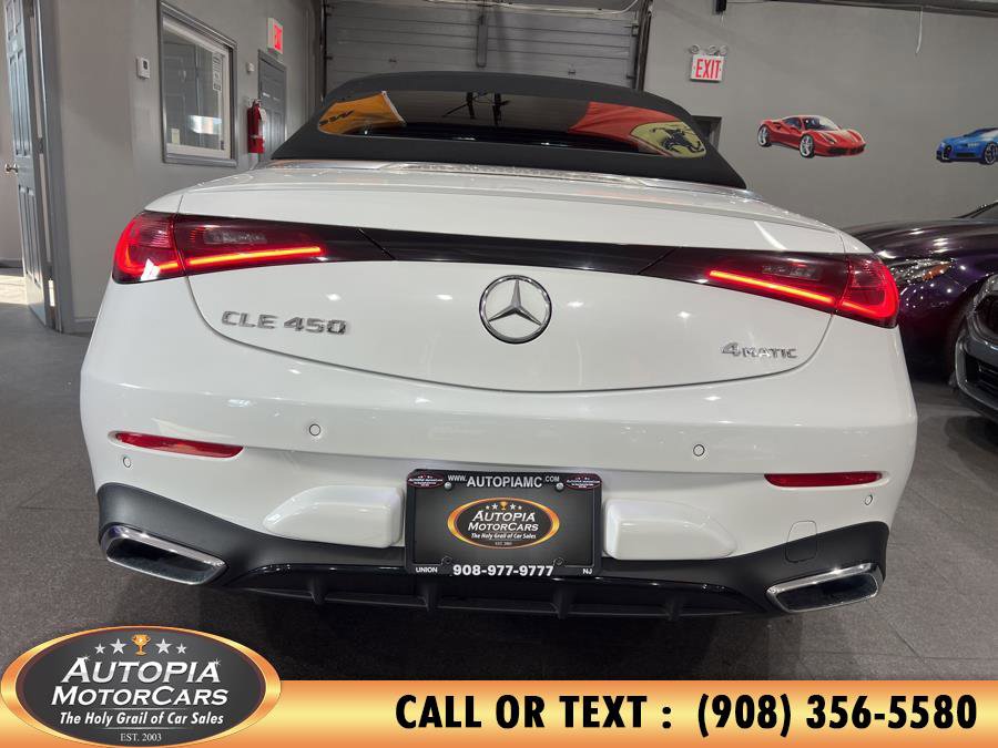 Used 2024 Mercedes-Benz CLE 450 4MATIC Cabriolet image 39