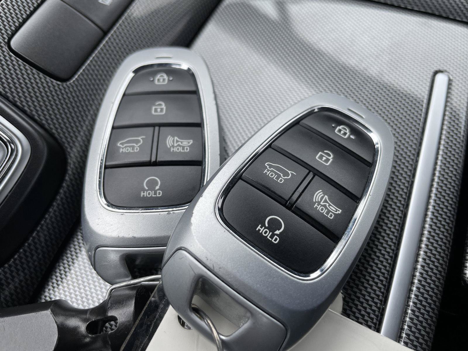 Used 2023 Hyundai Santa Fe SEL AWD/4WD image 35