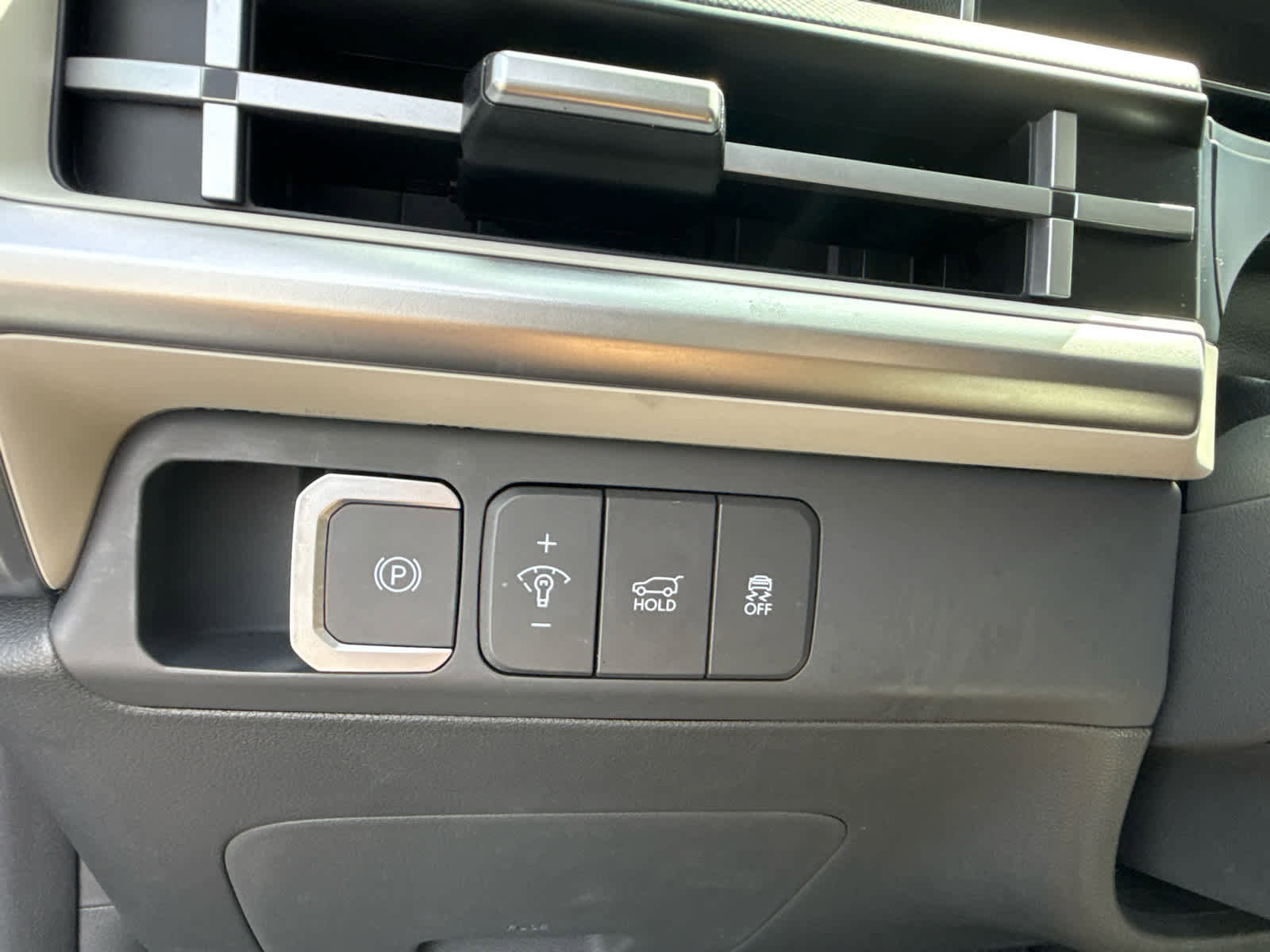 Used 2024 Hyundai Santa Fe SEL AWD/4WD image 30