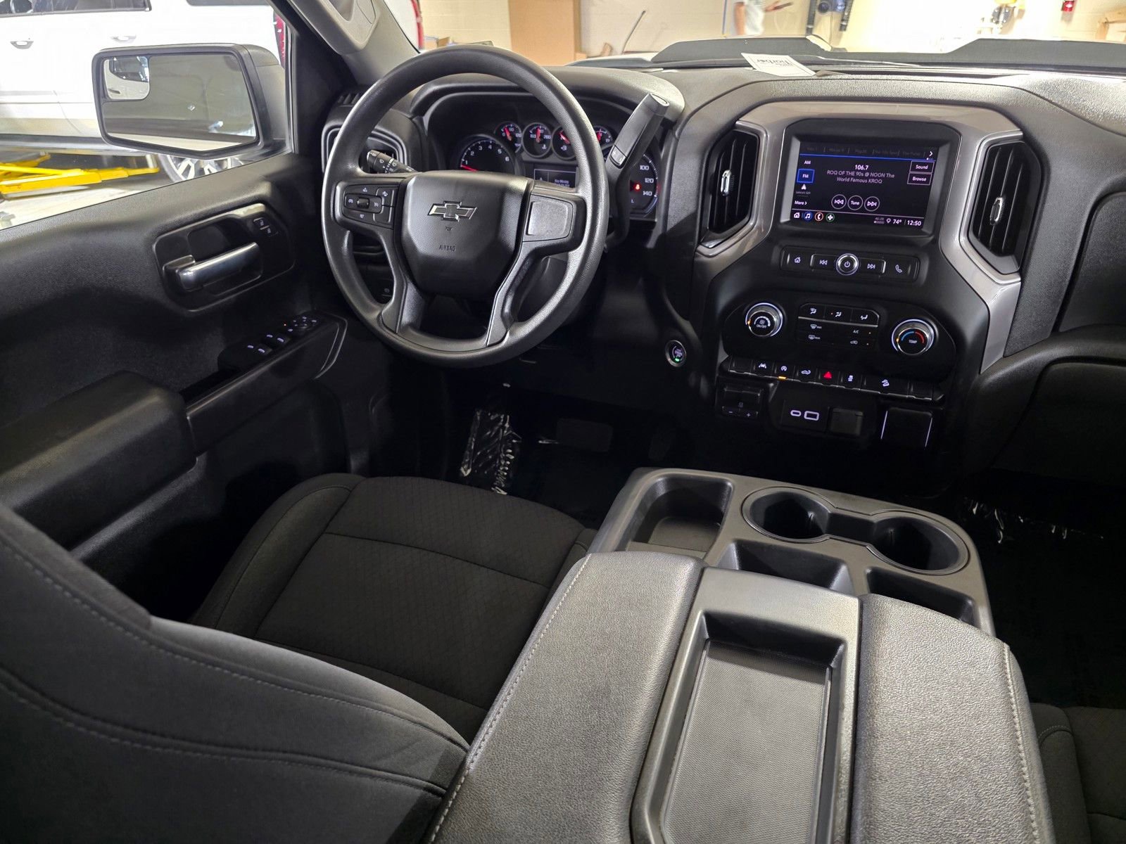 Used 2023 Chevrolet Silverado 1500 Custom Trail Boss AWD/4WD image 21