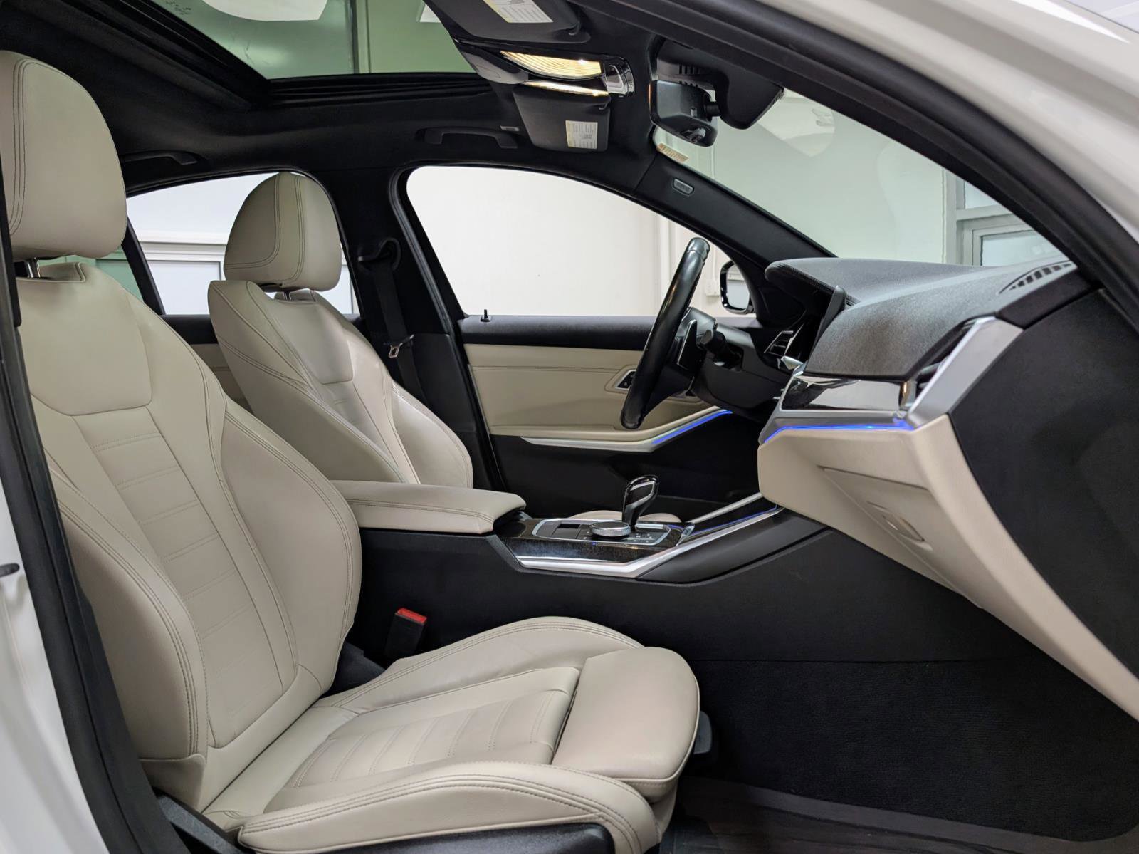 Used 2020 BMW M340i w/ Parking Assistance Package image 24