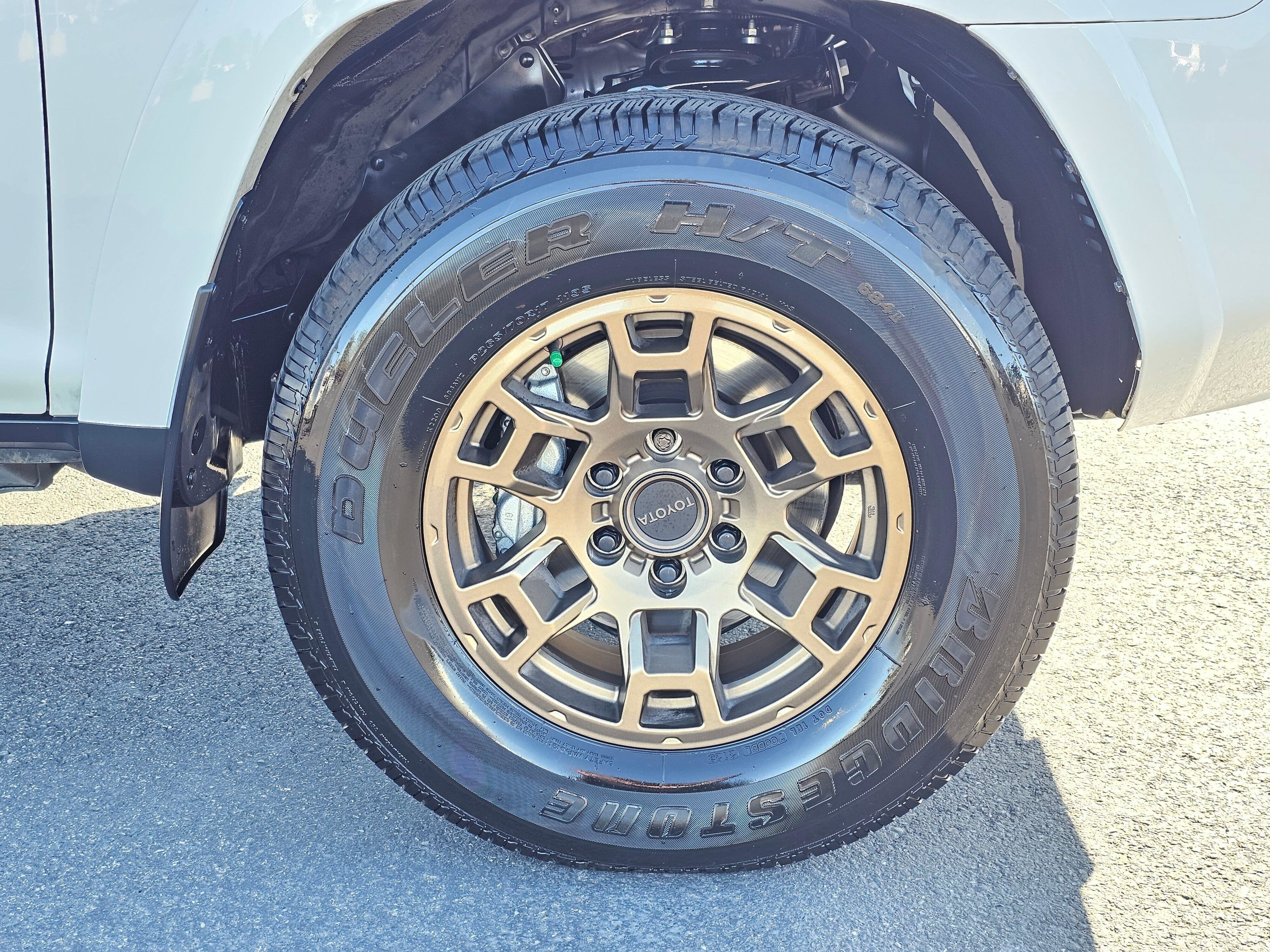 Used 2023 Toyota 4Runner 40th Anniversary SE AWD/4WD image 9