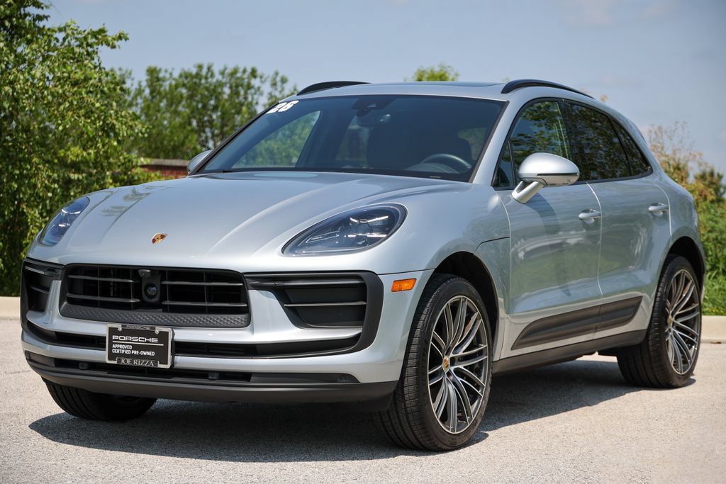 Certified 2026 Porsche Macan AWD/4WD image 19