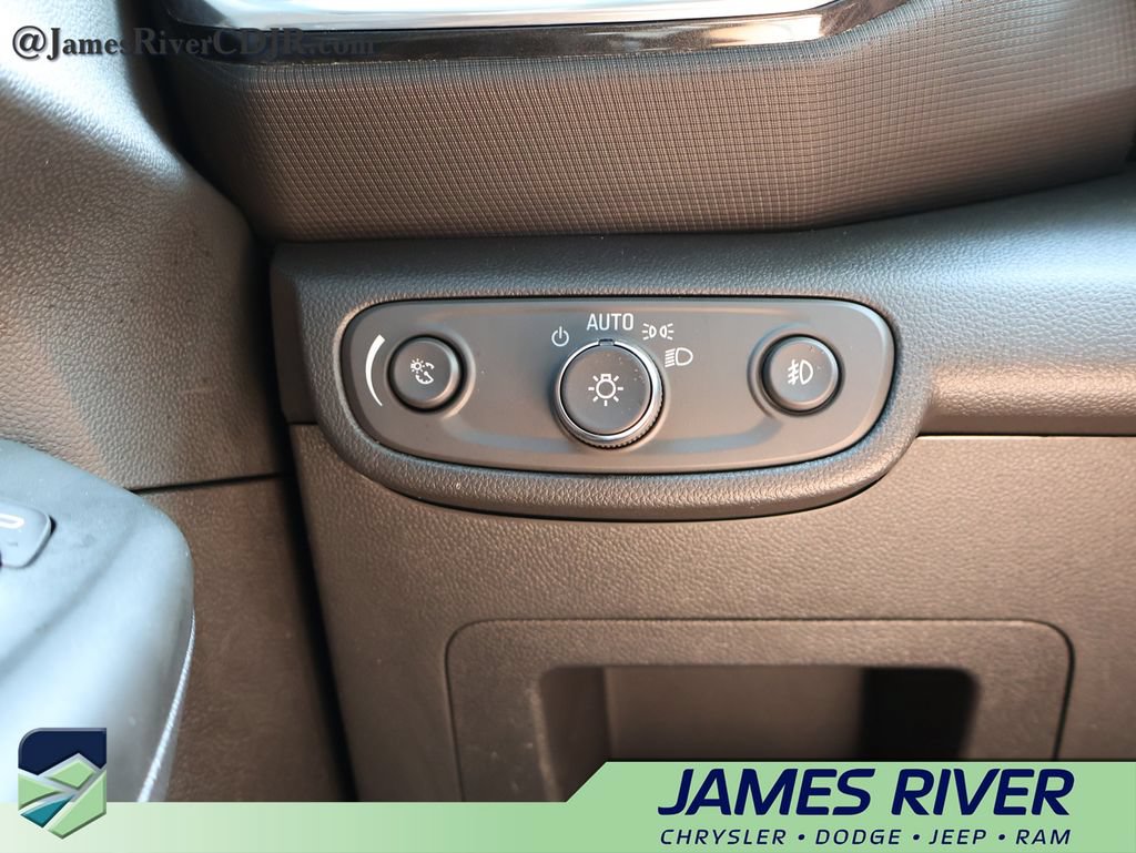 Used 2023 Chevrolet TrailBlazer LT w/ Convenience Package FWD image 29