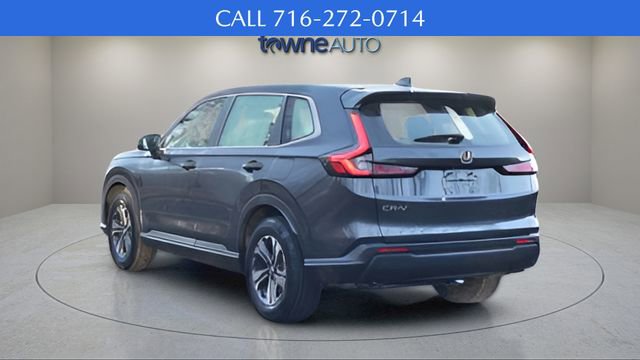 Used 2023 Honda CR-V LX image 3