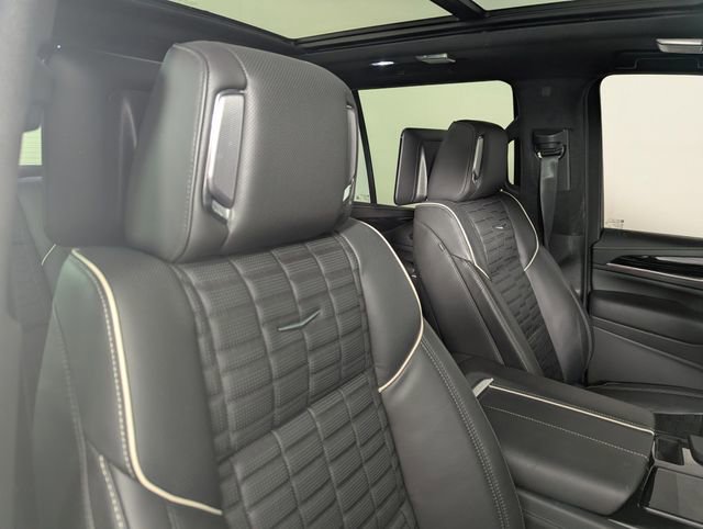 Used 2023 Cadillac Escalade V AWD/4WD image 24
