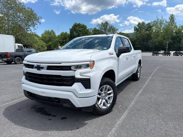 Used 2025 Chevrolet Silverado 1500 RST w/ Z71 Off-Road Package AWD/4WD image 1