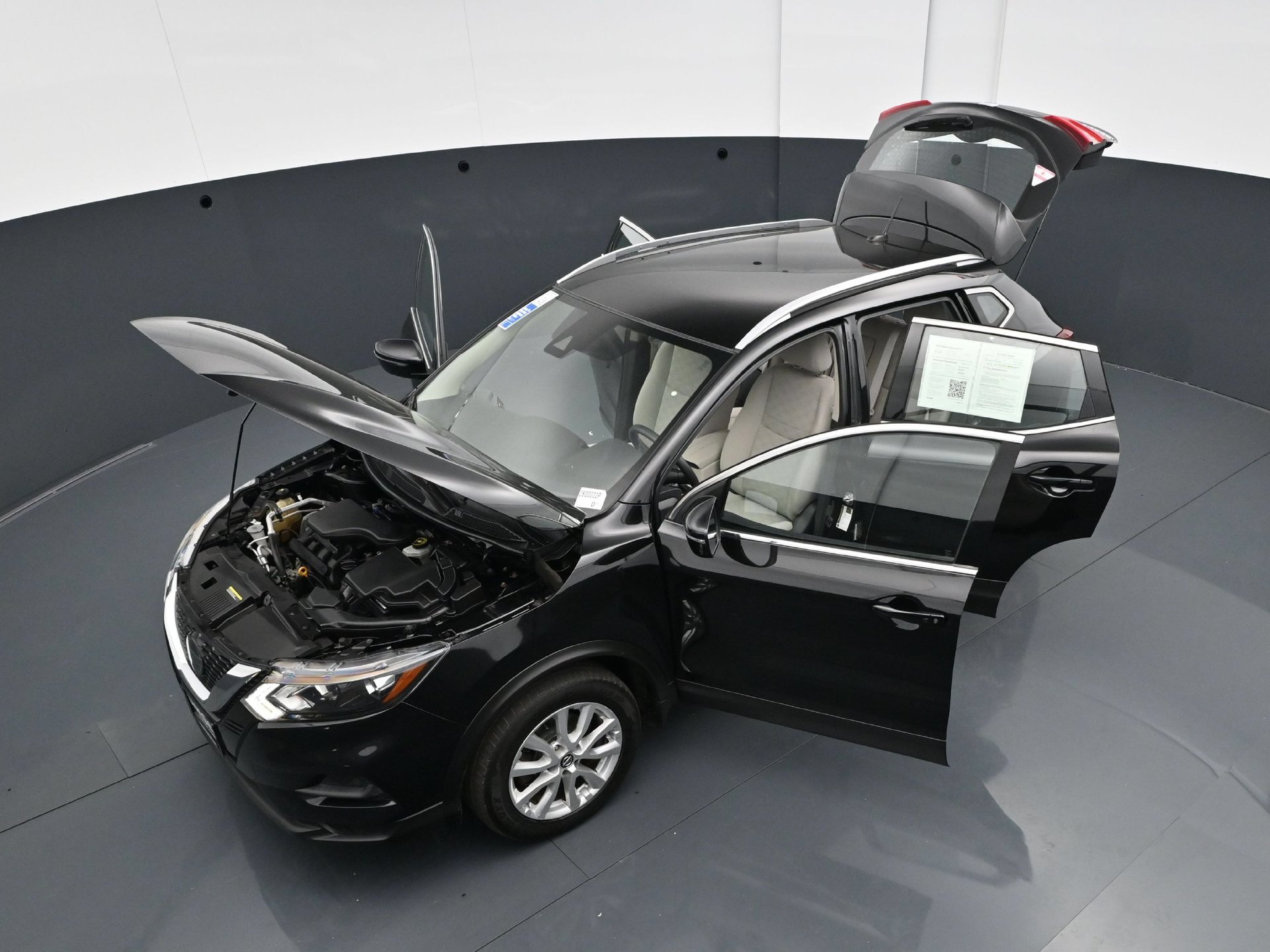 Used 2020 Nissan Rogue Sport SV AWD/4WD image 41