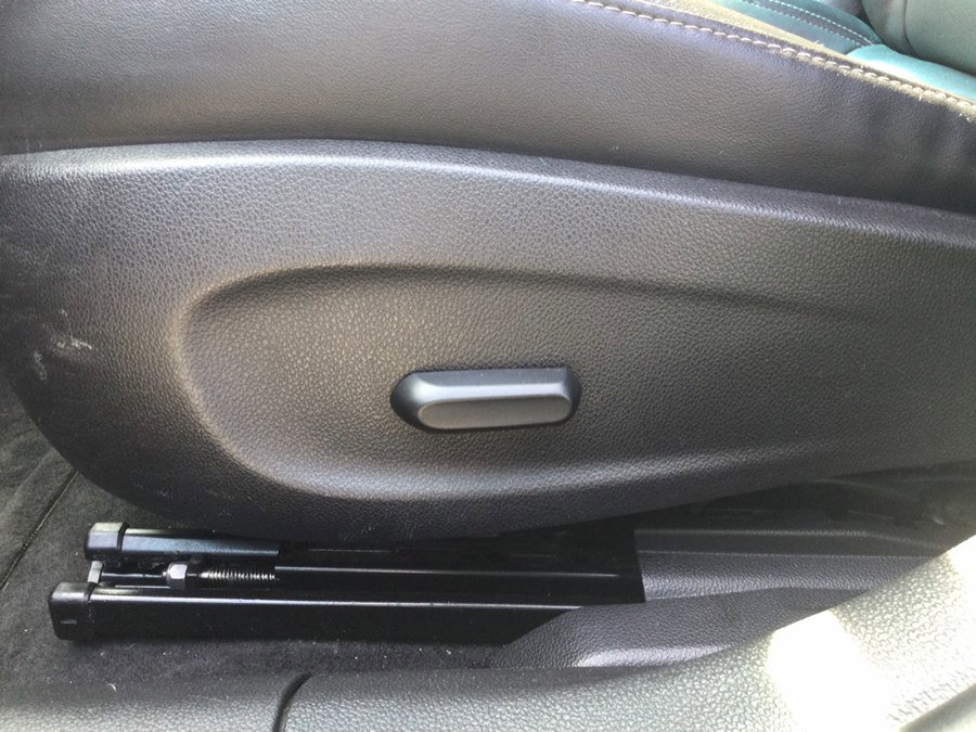 Used 2015 Chevrolet Cruze LTZ w/ Sun, Sound and Sport Package image 18