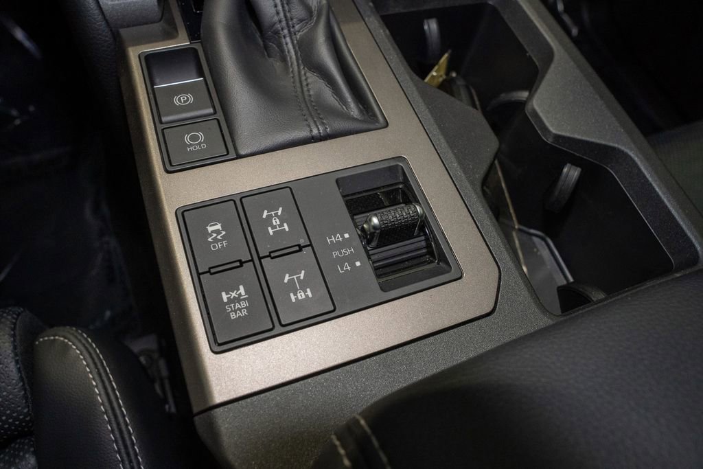 Used 2024 Toyota Land Cruiser image 21