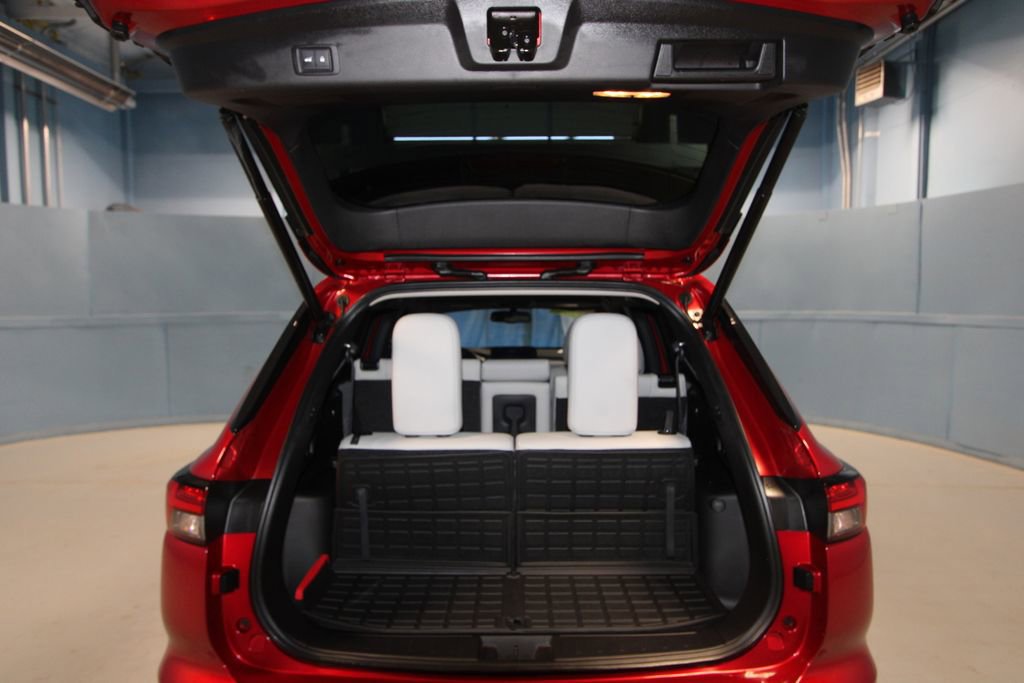 Used 2024 Mitsubishi Outlander SEL image 41