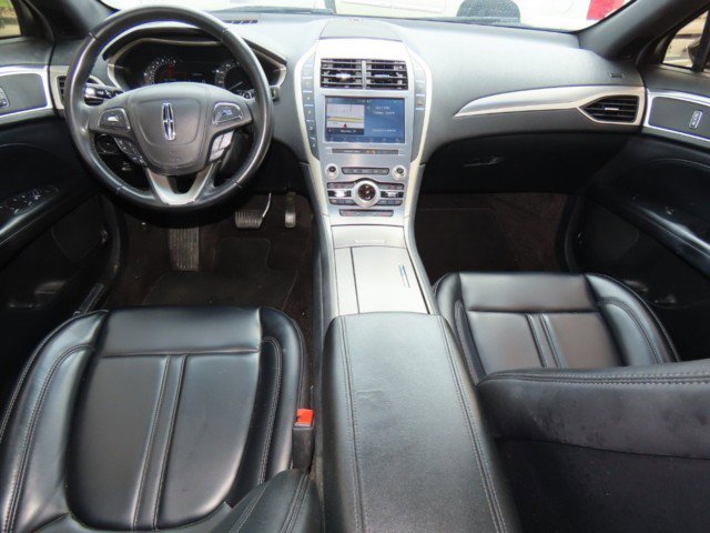 Certified 2020 Lincoln MKZ w/ Convenience Package image 20