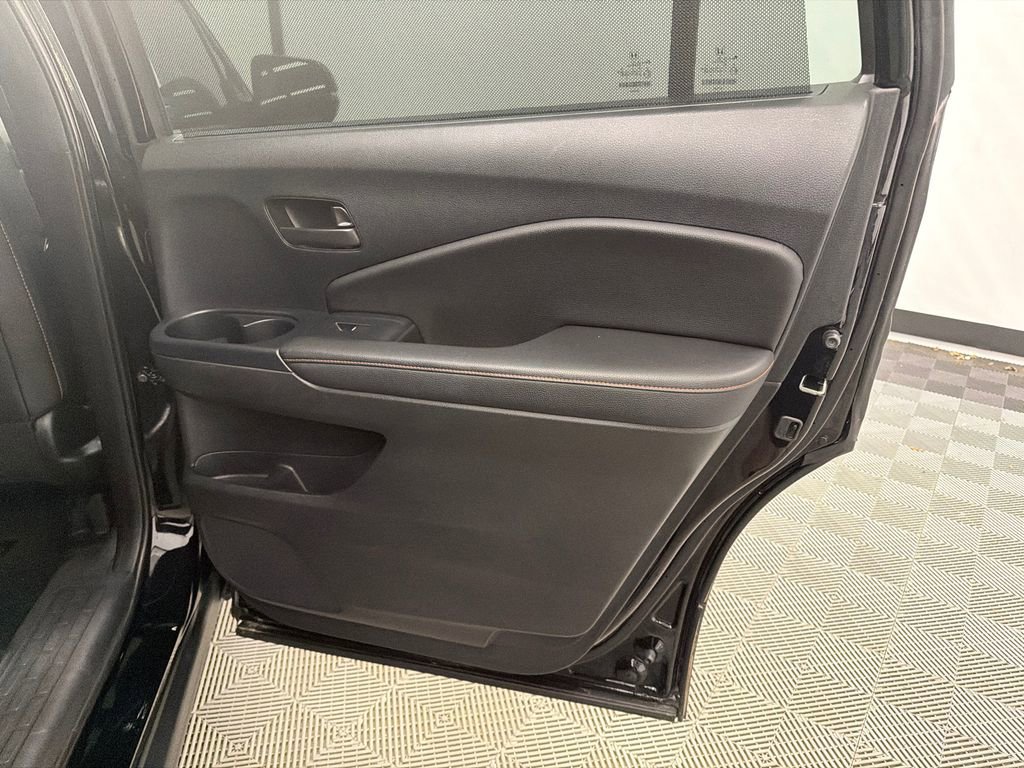 Used 2023 Honda Passport TrailSport image 18
