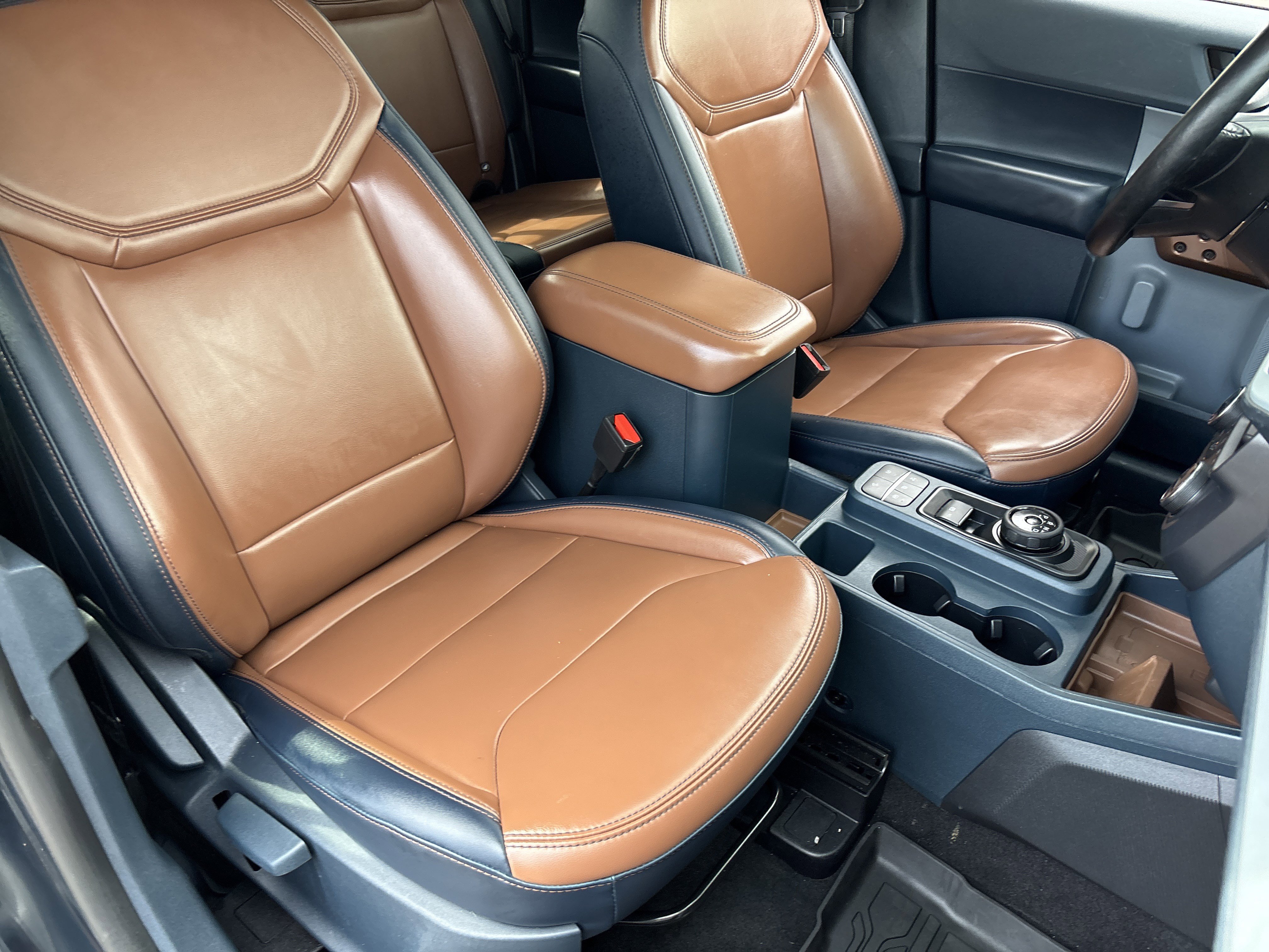 Used 2022 Ford Maverick Lariat w/ Lariat Luxury Package image 8