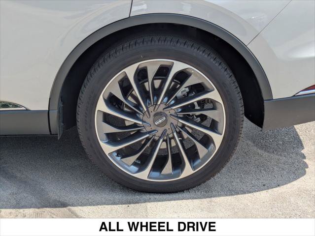 Used 2024 Lincoln Aviator Reserve w/ Equipment Group 201A AWD/4WD image 9