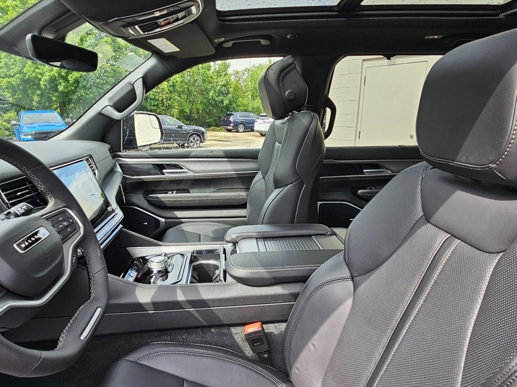New 2025 Jeep Wagoneer Series II w/ Convenience Group I image 35