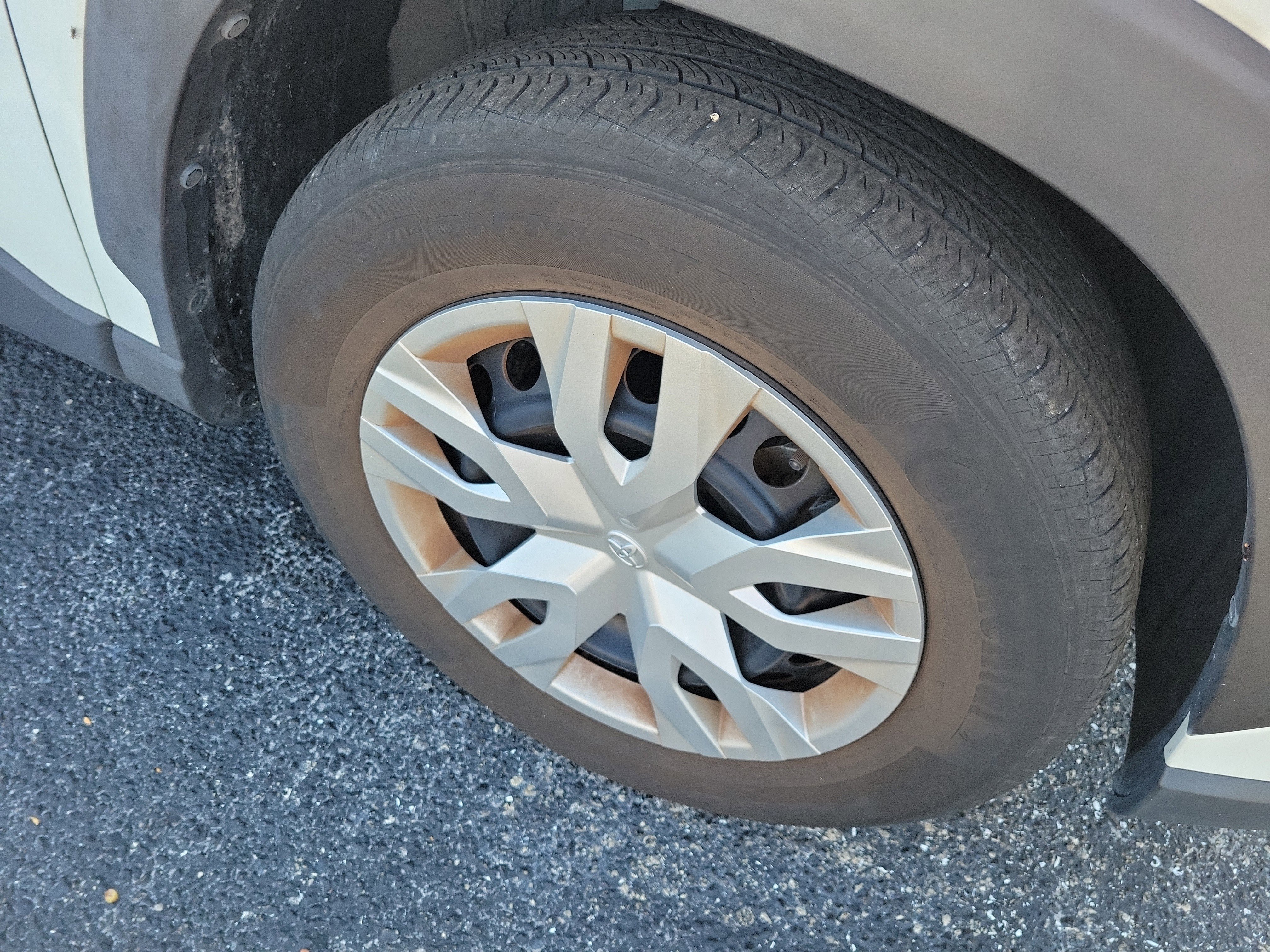 Certified 2023 Toyota Corolla Cross L FWD image 8