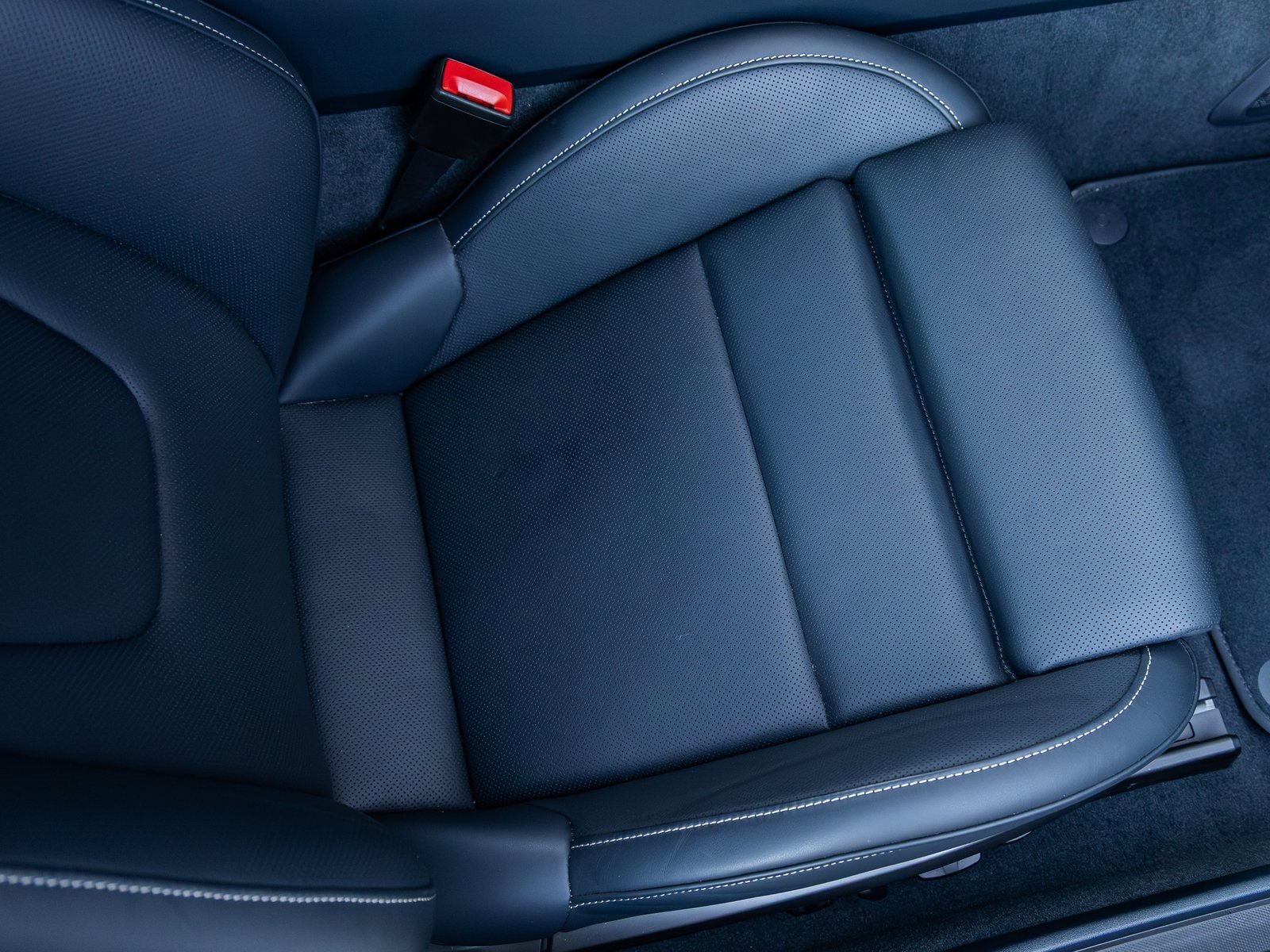 Certified 2025 Porsche 911 Targa 4 GTS image 37