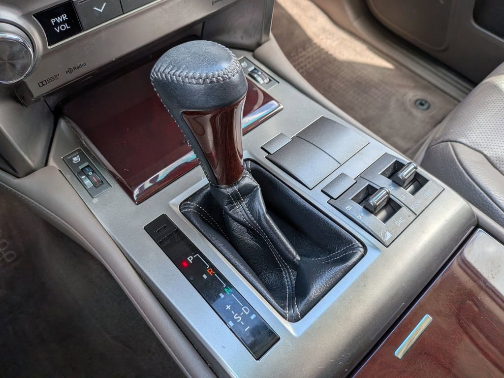 Used 2018 Lexus GX 460 Premium w/ Premium Package image 22