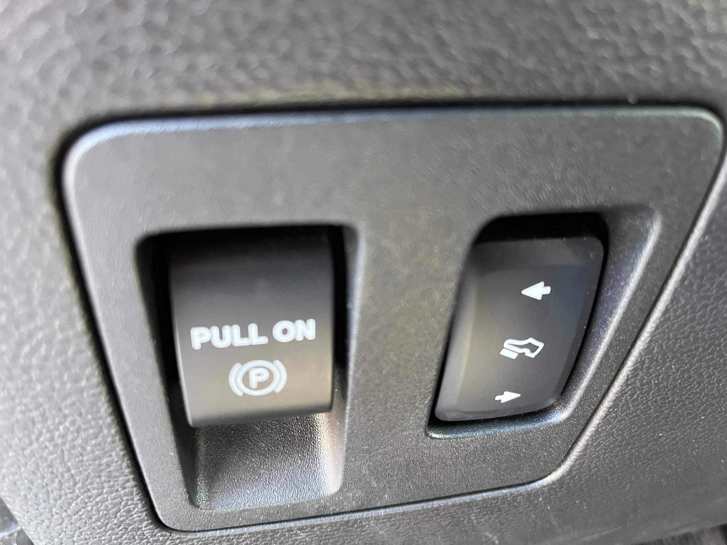 Certified 2018 Ford Expedition Max XLT w/ Equipment Group 201A AWD/4WD image 19