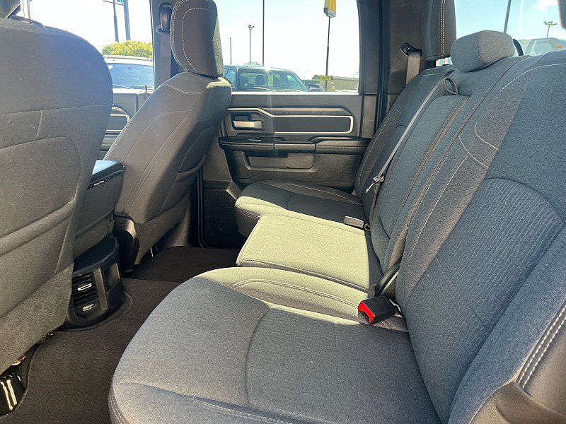 Used 2024 RAM 2500 Big Horn w/ Night Edition AWD/4WD image 18