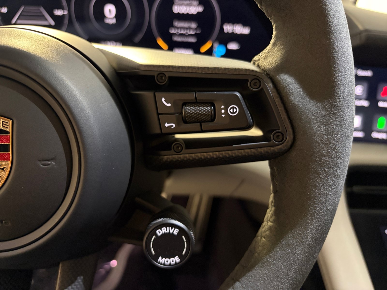 Certified 2023 Porsche Taycan Turbo S AWD/4WD image 38