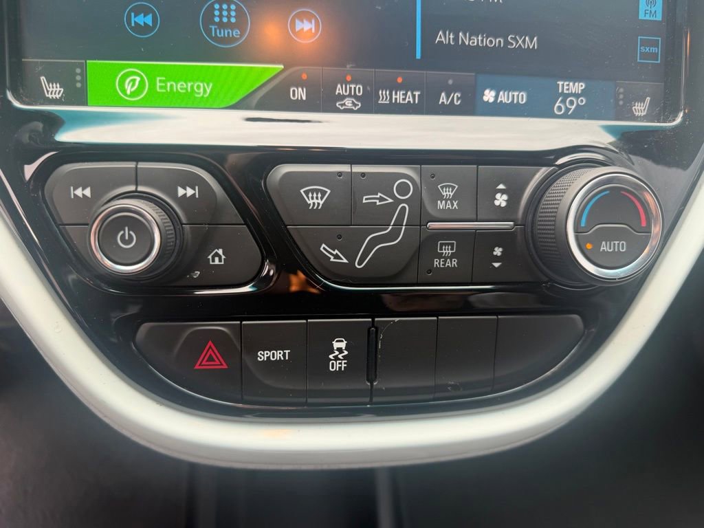 Used 2021 Chevrolet Bolt Premier image 17