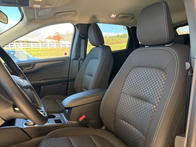 New 2026 Ford Escape Active w/ Tech Pack #1 AWD/4WD image 3