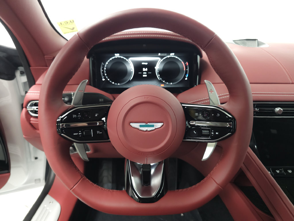 Used 2025 Aston Martin DB12 Coupe RWD image 14