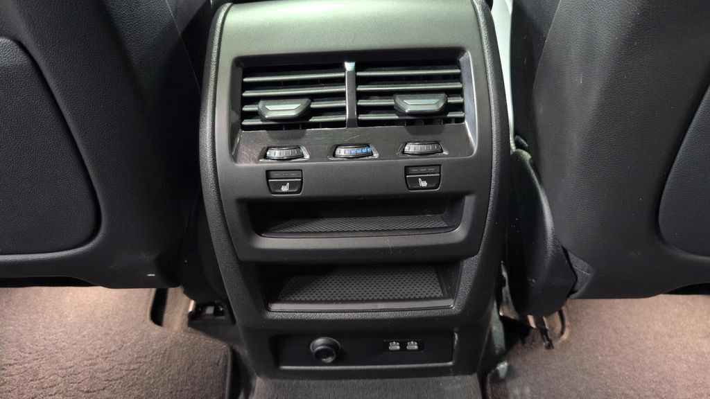 Used 2024 BMW X5 xDrive40i AWD/4WD image 22