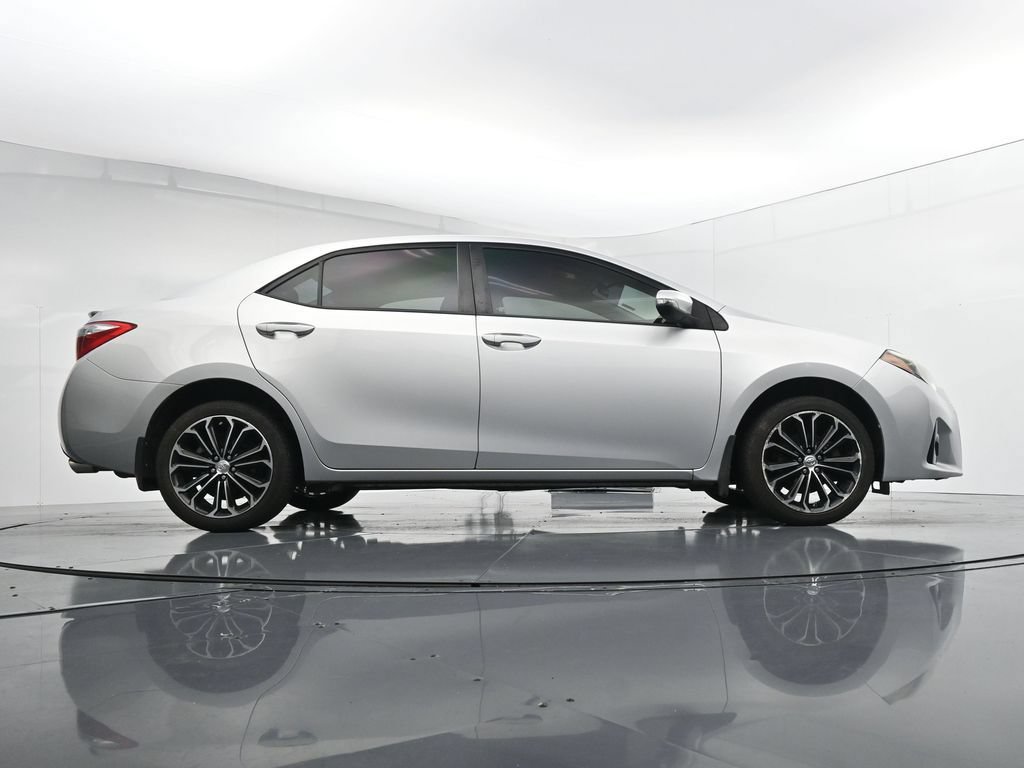 Used 2016 Toyota Corolla S FWD image 35