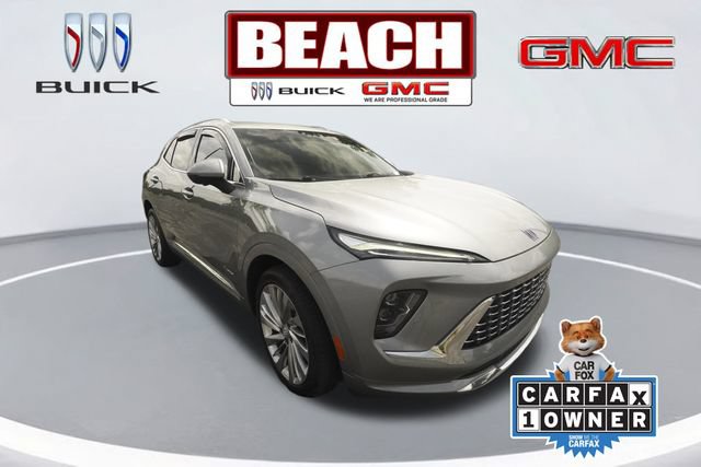 Used 2024 Buick Envision Avenir AWD/4WD image 1