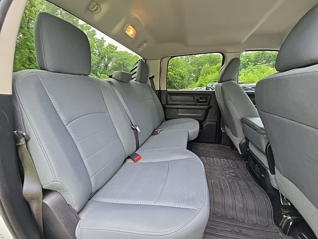 Used 2016 RAM 2500 Tradesman w/ Chrome Appearance Group AWD/4WD image 17