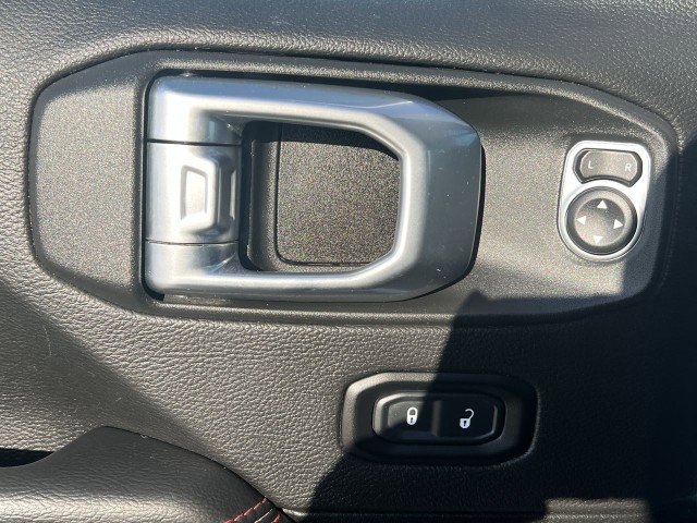 Used 2022 Jeep Gladiator Rubicon w/ Trailer Tow Package image 22