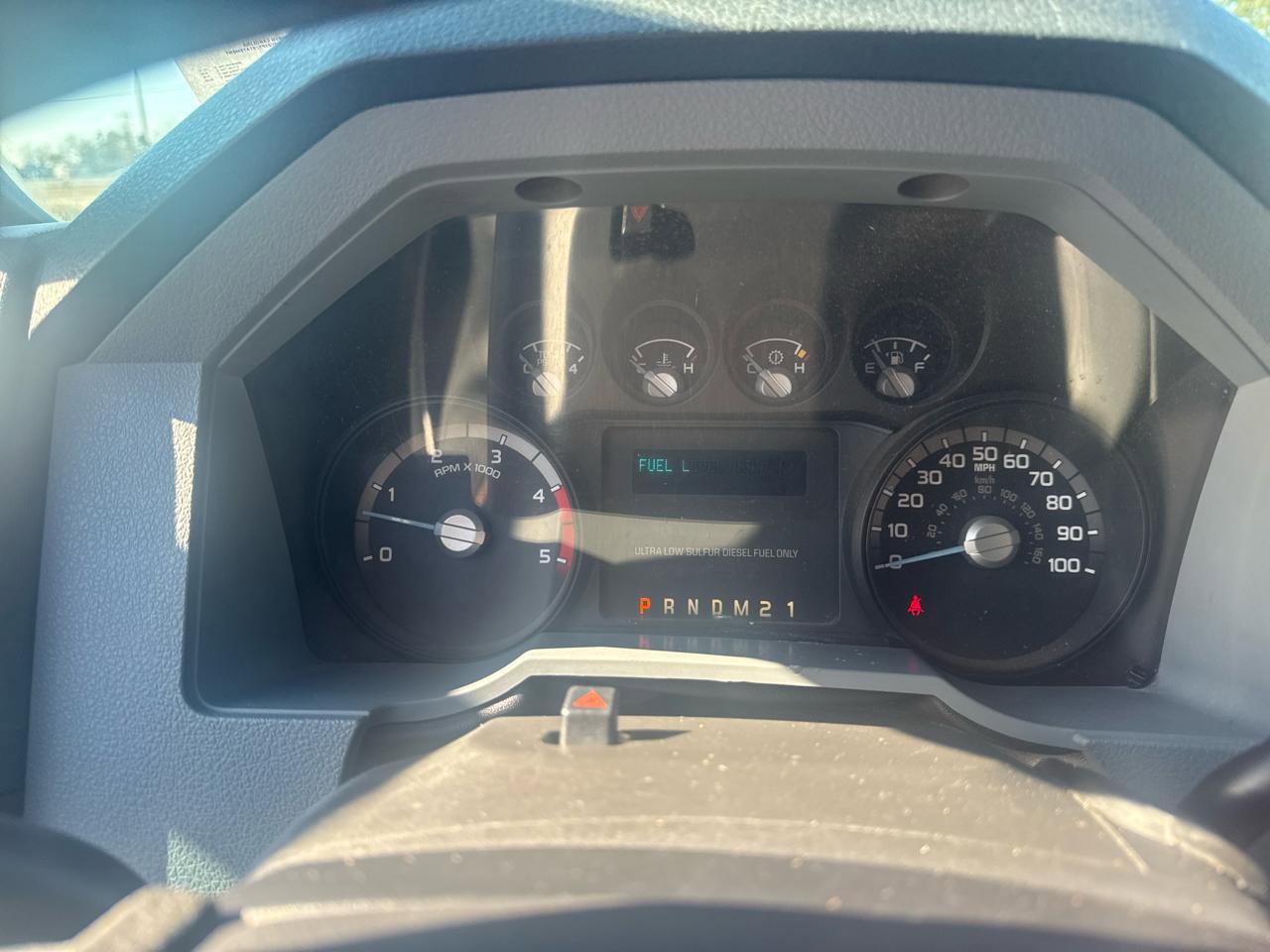 Used 2015 Ford F550 2WD Crew Cab Super Duty image 18