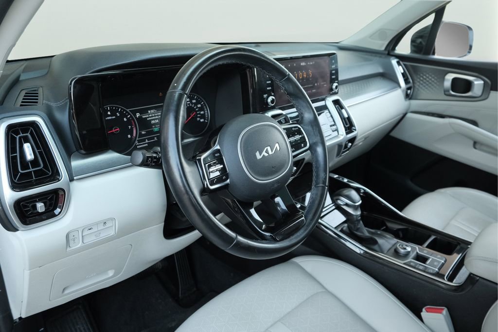 Used 2022 Kia Sorento SX FWD image 7